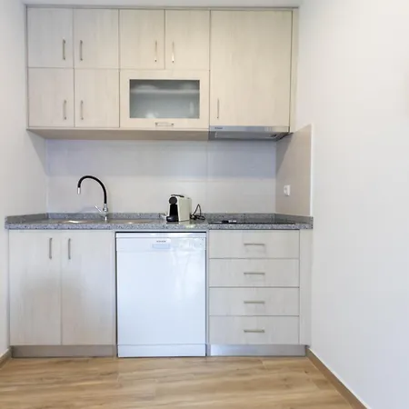 Alzira Farm stay Seia