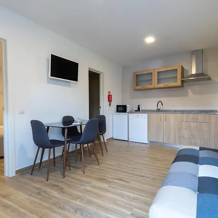 Alzira Farm stay *