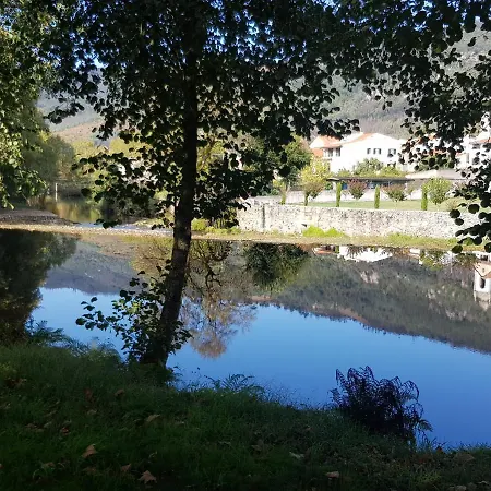 Alzira Farm stay *